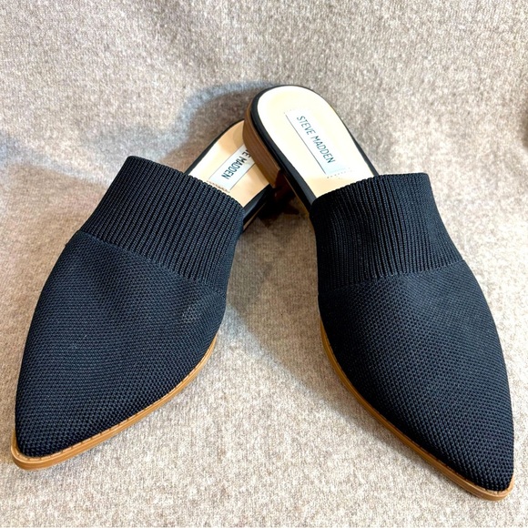 Steve Madden Shoes - STEVE MADDEN Sz 9 (estimated) Stretchy Top Fabric Pointy Slip On Black Mules